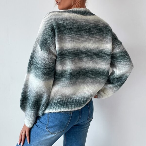Cozy Color Block Oversized V neck Knit Sweater - Picture 13 of 14